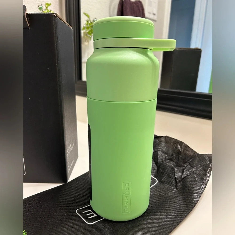 BrüMate Rotera Touchless Water Bottle - Kiwi Green - Picture 2 of 8